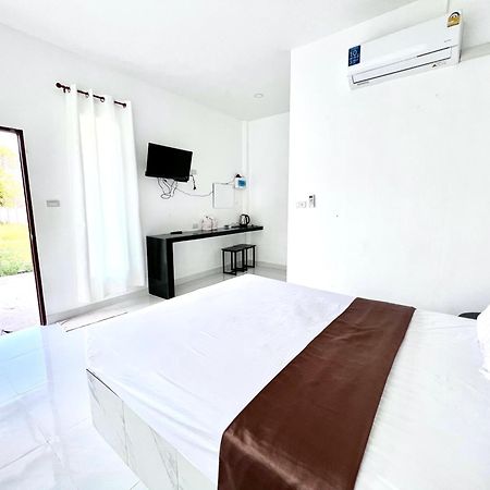 Rim Suan Resort Satun Exterior photo