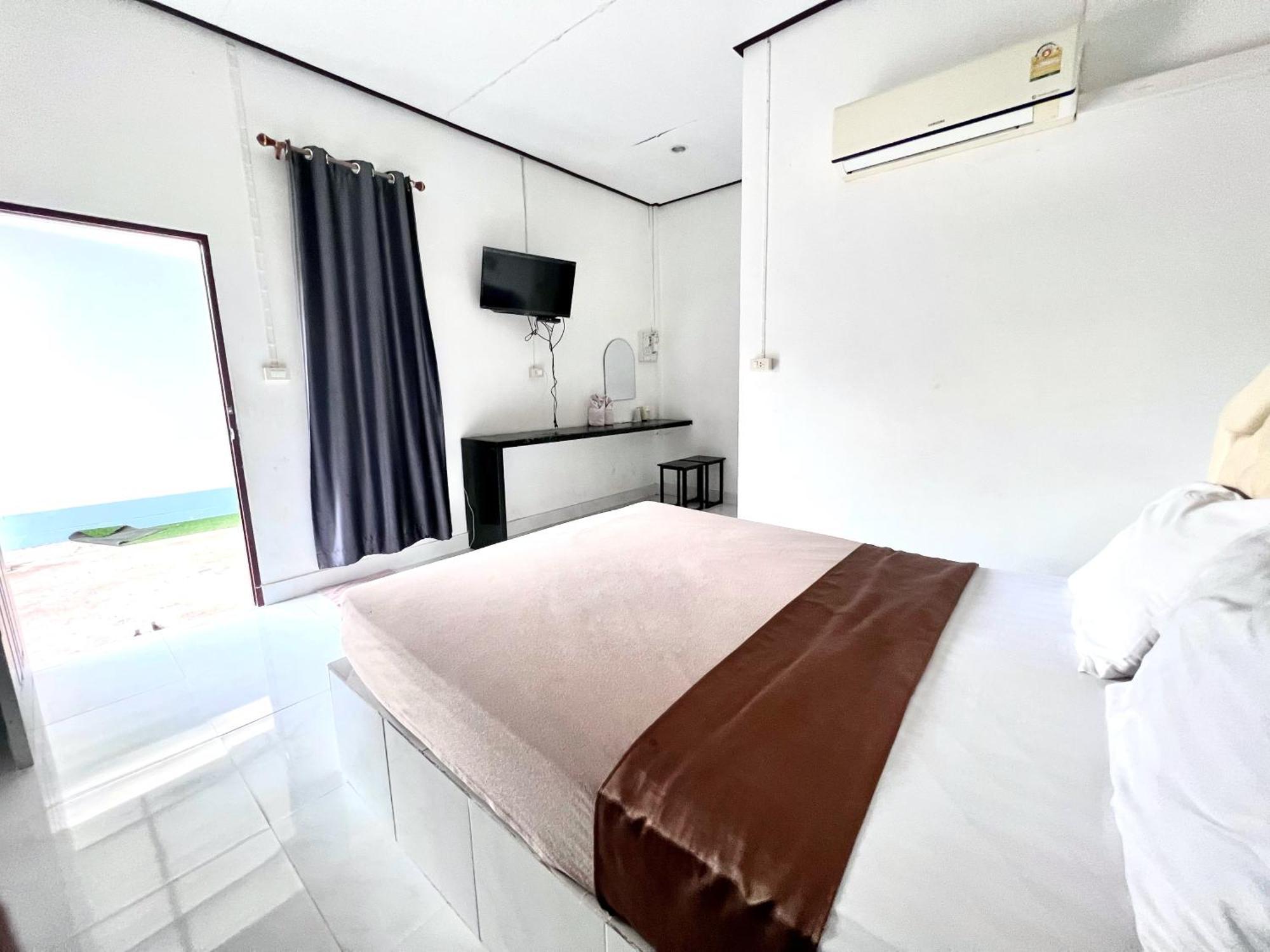 Rim Suan Resort Satun Exterior photo