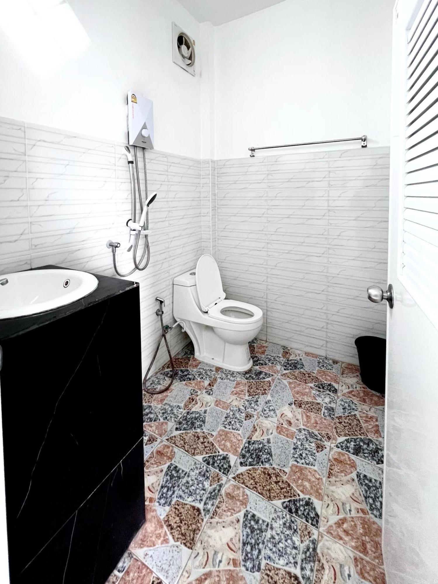Rim Suan Resort Satun Exterior photo